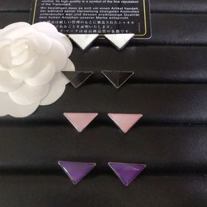 Semplice placcato oro 18 carati argento 925 triangolo invertito designer di marca di lusso lettere stud geometriche donne famose intarsio orecchino di perla di cristallo festa di nozze gioielli