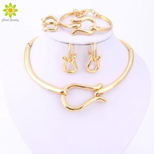 Sets Fashion Jewelry Sets For Women Gold Plated Choker Necklace Earrings Bracelets Ring Wedding Set Party Accessories