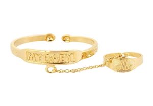 24K vergoldeter Manschettenarmreif und Ring, trendiger geschnitzter Buchstabe „My Baby“-Armband für Babykind92102654641264