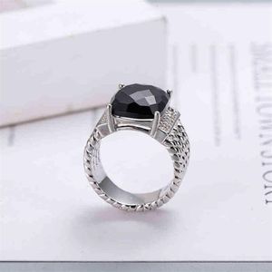 Band Rings 18K Gold Dy ed Wire Prismatic Black Ring Women Fashion Platinum Plated Micro Diamond Trend Versatile Rings Style303e