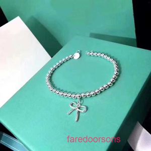 Designer jewelry Tifannissm Designer Bracelets T Family Love Bead Bracelet Bow Knot Female Popular Round Silver High Grade Feeling an With Original Box