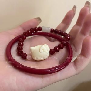 Kleine Kat Rode Kralen Armband Vrouwelijke Chinese Armband Retro Veelzijdige Handgemaakte Bangle Hand Decor