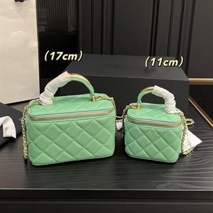 23SS Womens Green Designer Lambskin Vanity Box Bags With Mirror Top Metal Handle Totes Classic Mini Card Holder Gold Cosmetic Case2363