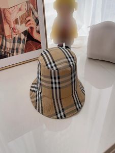 Luxury designer bucket hat men and women bucket hat classic stripe style outdoor travel sunshade social party applicable7631382