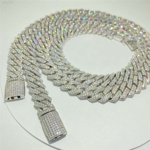 Gioielleria Hip Hop raffinata S925 Catena a maglie cubane Moissanite in argento Vvs1 Collana cubana Moissanite Bracciale cubano con diamanti ghiacciati