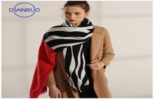 Schals DIANRUO Winter Warm Classic Schwarz Weiß Zebra Gestreiften Patchwork Schal Für Frauen Damen Faux Kaschmir Schal R52313833498