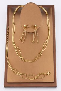 Örhängen halsband 2022 afrikanska dubai smycken uppsättningar för kvinnor guldpläterade stud hand armband bröllop brud tillbehör gåvor6710619
