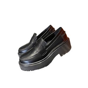 Leather platform loafers autumn women's new model 2024 with a round head thick heel wearing small leather shoes