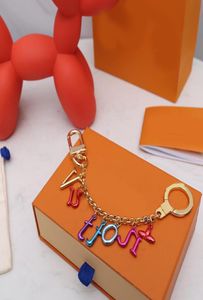 Стильный красочный роскошный дизайнерский брелок с подвеской в виде буквы Золотая пряжка для ключей Съемные брелки для мужских женских ключей 1778157782