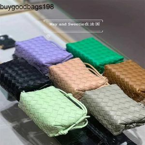 Loops Bag Bottegaaveneta Bags Bottegaavenetabaodiejia Mini Loop Crossbody Woven Camera One Shoulder Box Womens FRJ