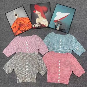 Love Button Knit Crop Tops Damen Designer Slim Strickmode Sexy Camisole-Hemd mit quadratischem Kragen