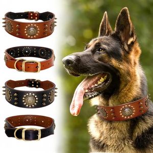 Smyczowe trwałe skórzane kołnierz dla psa Cool Studed Pet Pet Dogs Obroże regulowane dla średnich dużych psów Pitbull K9 L XL Y200515