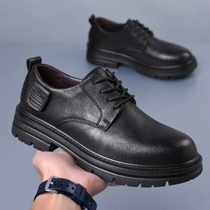 Tênis de couro masculino sapatos casuais plataforma homem lowtop respirável formal negócios oxfords rendas chaussure homme 231226