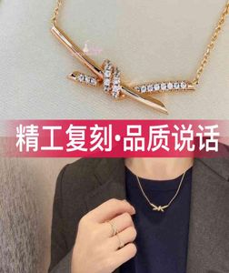 High version t family new Knot Necklace high sense fashion diamond inlaid star same couple knot clavicle chain2418287