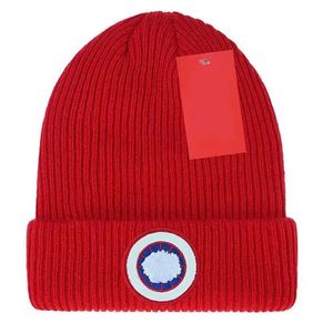 Cappello lavorato a maglia Designer Beanie Cap Uomo Autunno Inverno Berretti Berretti con teschio di lusso Cappello casual per coppie a 6 colori