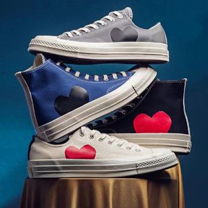 1970 CDG Play Designer High-Top Platform Canvas Sapatos Conversity Sneakers Run Chuck Hike Classic 70 Taylor Eyes Casual Low Top Mulheres Homens Treinador Preto Vermelho