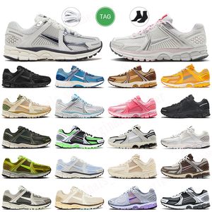 Zoom Vomero 5 Foton Toz Koşu Ayakkabıları Metalik Gümüş Kadınlar Erkek Köpek Üçlü Pembe Siyah Panda Yelken Yulaf Ezmesi Doernbecher Dhgate Trainers Runners Sports Spor Sake