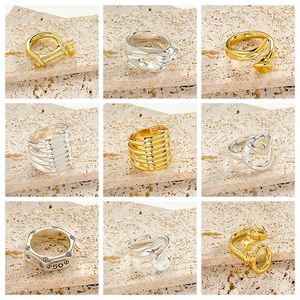 Espanhol de alta qualidade uno de 50 moda requintada 2023 venda quente metal mini grampo de cabelo em forma de anel jóias presente entrega gratuita