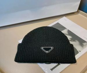 Mode stickat hatt mössa för män kvinna skid hattar beanie casquettes unisex vinter kashmir avslappnad utomhus hög kvalitet 18 färg5307618