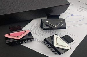 Yeni Highquality Tasarımcı Tasarım Barrettes Moda Bayanlar Alışveriş Sıradan Saçkoplar Hediye Saç Klipler5868985