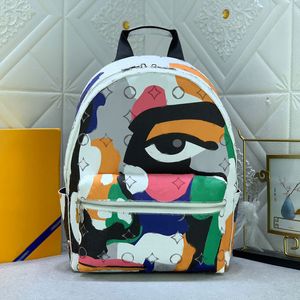 7A Luxurys designer backpack Style men womens Discovery PM Backpacks Genuine Leather School Bag Purse Wallets Travel bag Sport Outdoor Packs 38cm Lady handbag