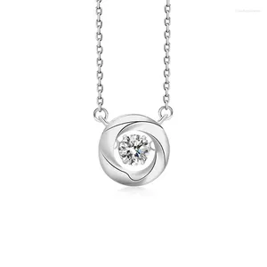 Pendant Necklaces S925 Sterling Silver Moissanite Round Necklace Female Light Luxury Simple Senior Sense Niche Jewelry