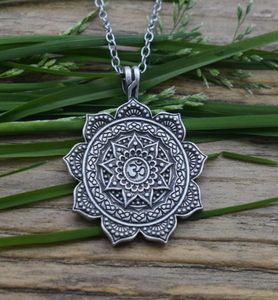 12st Norse Viking Lotus Mandala om Necklace Amulet Jewelry Buddhism19051213