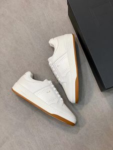 Słynna marka SL/61 Mężczyzn Sneakers Buty Niski top cielęce skórzane trenerzy Białe czarne deskorolki Komfortowe sukienka na imprezę okrągłe palce u nóg sport EU38-46 z pudełkiem