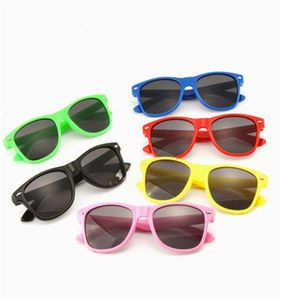 20pcs Whole classic plastic sunglasses retro vintage square sun glasses for kids children multi colors k8377856032