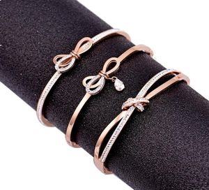 Bracciale rigido in acciaio inossidabile con nodo dolce con fiocco in zirconi di design di lusso di moda per donna ragazza oro rosa4989056