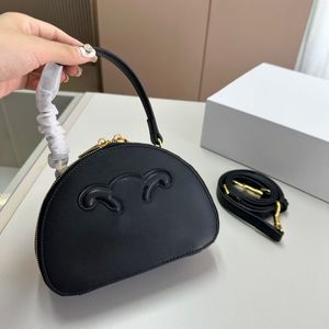 Tasarımcı Klasik Vintage Bowling Chain Strap Crossbody Çanta Şık Cüzdan Eşekçi Kadınlar Mini İthal Ziyafet Çantası