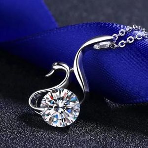 Ожерелья с подвесками Дизайнерское ожерелье с подвеской в виде лебедя Ожерелье с бриллиантом в виде лебедя Женское роскошное ювелирное ожерелье Праздничный рождественский подарок