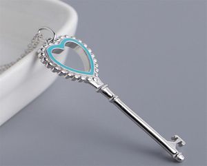 11 Classic Silver S925 HeartShaped Key Blue Enamel Pendant Necklace Jewelry Authentic Ladies T Holiday Gifts High Quality Q0531265385553