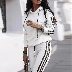 Frauen Zwei Stück Hosen 2023 Winter Streifen Anzug Schwarz Langarm Hut Hoodies Spitze Up Anzüge Weibliche Casual Trendy damen Kleidung