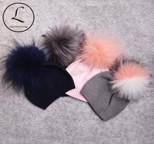 Autunno Inverno Neonato Neonato Ragazze Vera Pelliccia Pompon Berretti Cappelli Morbido Caldo Bambino Bambini Cotone Berretti lavorati a maglia cappelli Gorros Y1846051