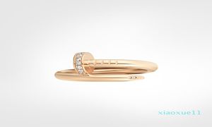 Tırnak Ring Mens Bant Yüzük Elmas Tasarımcı Takı Kadın Titanyum Çelik Alaşımlı Goldplated Craft Altın Gümüş Gümüş4273597