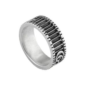 Mode Ring 925 Silverringar för kvinnor Bröllopsringar Män Designer Trendiga smyckesbredd 4mm 6mm Charm Accessory5102262