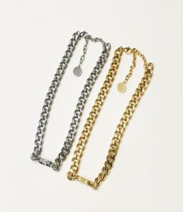 Lyxdesigner smycken kvinnor choker kubanska kedjor halsband med guldbokstav hänge och armband kostymer silver rostfritt stål ma9304438
