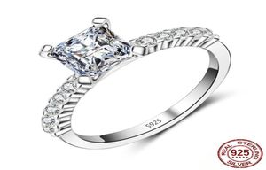 Klasyczny symulowany Pierścionek zaręczynowy Księżniczka Cut 6 mm Cyrronia Wedding Pierścienie dla kobiet 925 Srebrny pierścień XR0621768195