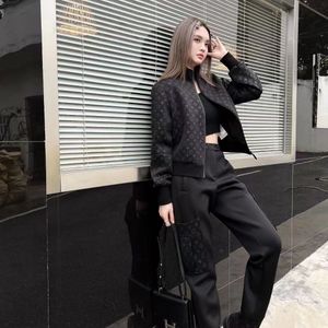 Two Piece High-end Casual Set for Women in Autumn Winter, Fashionable and Stylish Sports Set, High Waisted Straight Leg Pants,