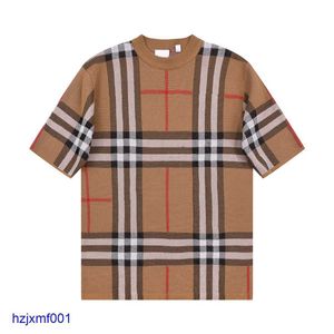 VK0T MENS THIRTS DESIGNER MARCHIO DELLA maglietta di lusso Maglietta sciolta abbigliamento oversize magnione maglione maniche corte a manicotto Summa primavera estate uomini e donne tee te