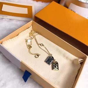 Pendant Necklaces Luxury designer Necklace fashion jewelry women chain stainless steel dual tags gold pendants lovers high end des2595