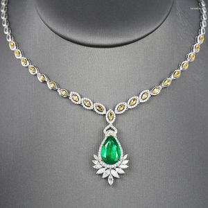Pendant Necklaces High Quality Silver Color Luxury Imitated Emerald Gemstone Shiny CZ Water Drop For Women Jewelry Wedding Gifts