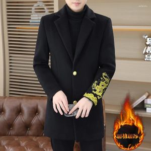 Trench da uomo Cappotti da uomo ricamati di lusso in oro Giacche lunghe Royal Black Lana alla moda per l'inverno Elegante gentiluomo