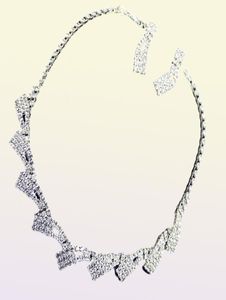 Koreli Gelin Düğün Aksesuarları Takılar Basit Gümüş Plakalı Rhinestone Kolye Küpe Kombinasyonu Set Zinciri 2 Parça 9398325