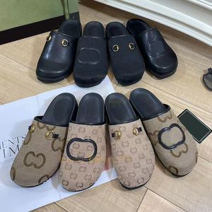 Designer de luxo slides designer impresso baotou sandálias planas letras chinelos moda marca mulheres sandálias de couro real flip flop sapatos casuais homens tênis botas