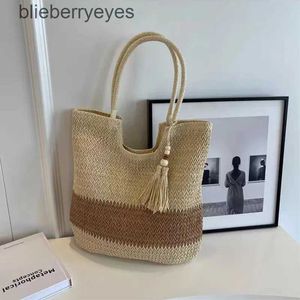 Bolsas de ombro de palha Bolsa de praia Tote de verão com borlas grandes para mulheres bolsas e bolsas Rattan boho Raffiablieberryeyes