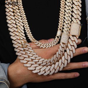 Hip Hop Jewelry Fashion 18K Gold VVS Brass Moissanite Diamond Luxury Icepout Out Miami Cuban Link Chain Colar para homens Mulheres
