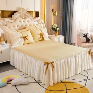 Lace Bed Skirt Three Pieces Bedspreads Queen King Size Korean Princess Style Cover Anti Slip Mattress with Pillowcases 231227