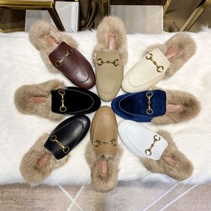 Designerskor tofflor för kvinnors utkläder Autumn Winter Röd ledde halv tofflor Hästspänne Fashion Rabbit Muller Shoes Furry Slipper 9PVQL